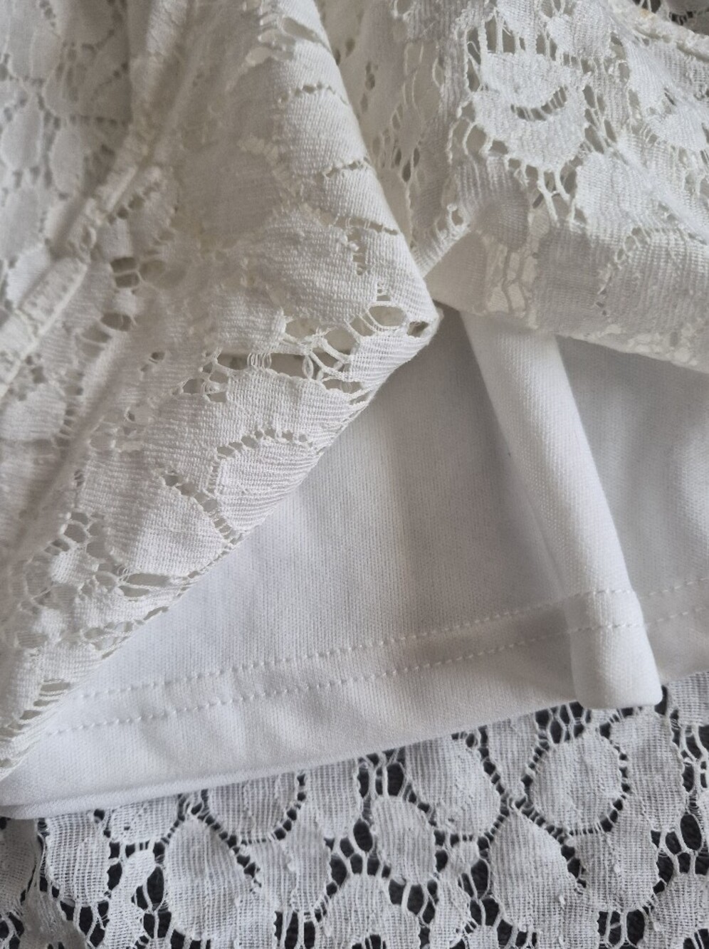 White Lace Chemise Slip with Delicate Overlay - Picture 4 of 6